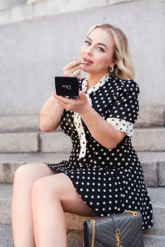 Adeila, Russian · Gloucester Road